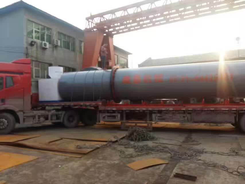 陜西煤泥烘干機(jī)發(fā)貨現(xiàn)場